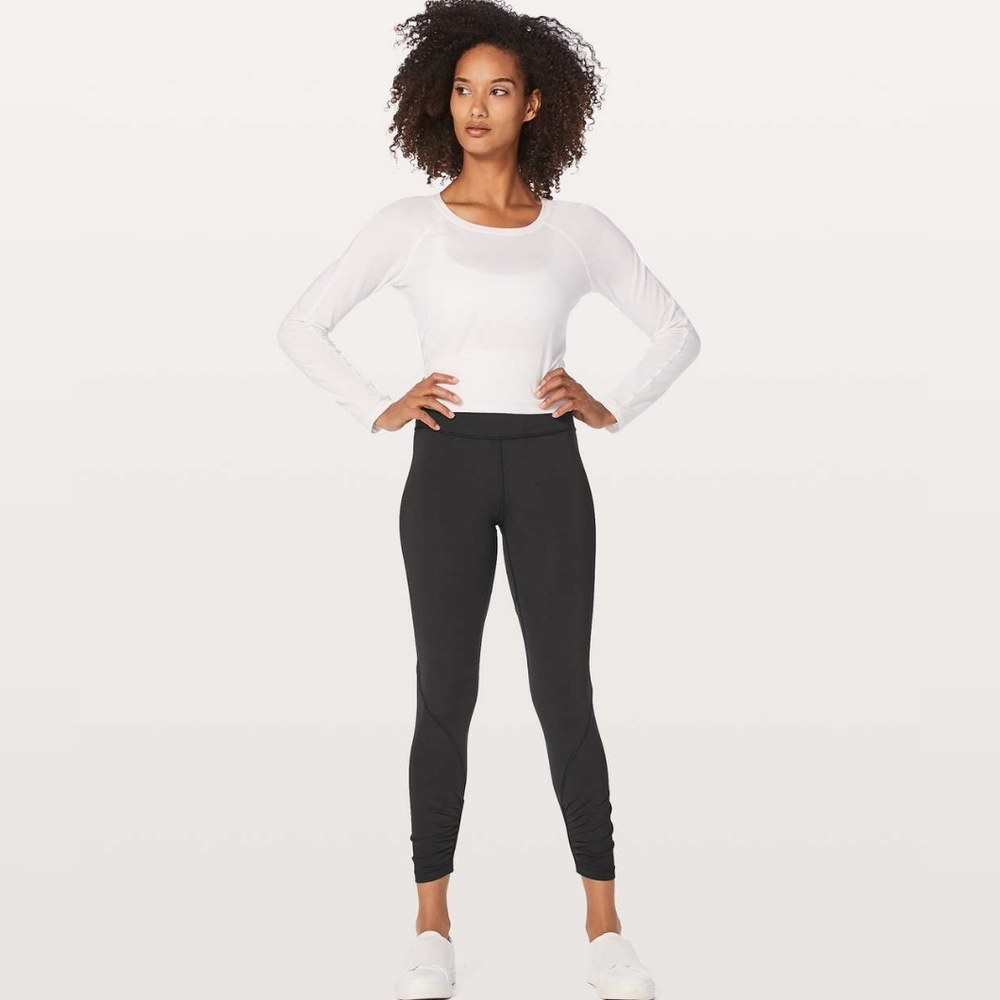 Lululemon Black Play Off The Pleats Tight *25" - Size 6